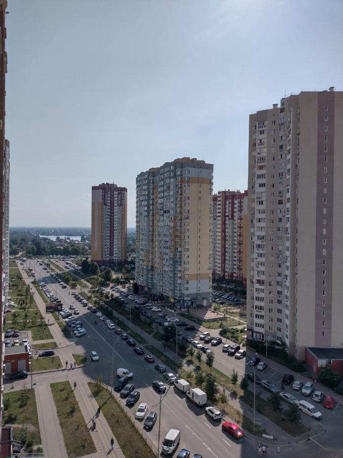 Осокорки Русовой 3 Apartment Киев Екстериор снимка