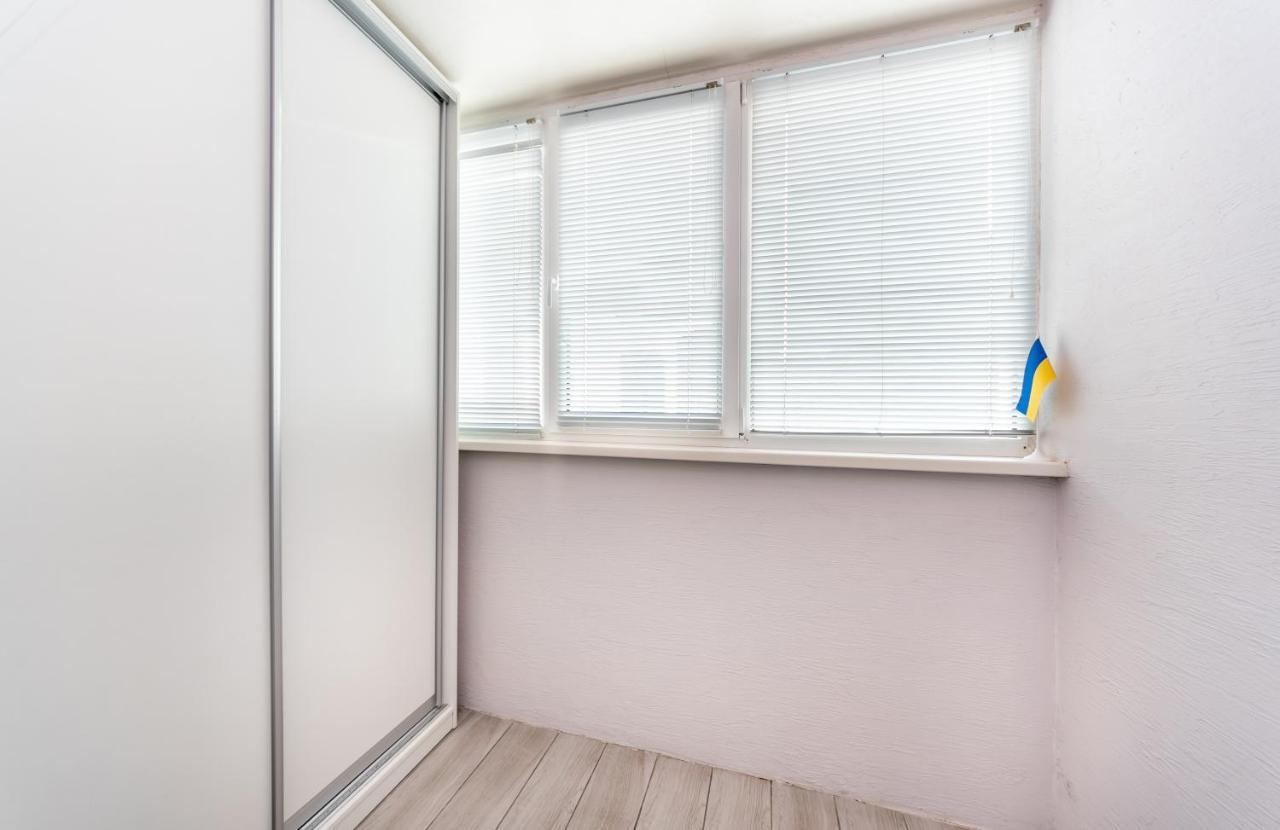 Осокорки Русовой 3 Apartment Киев Екстериор снимка